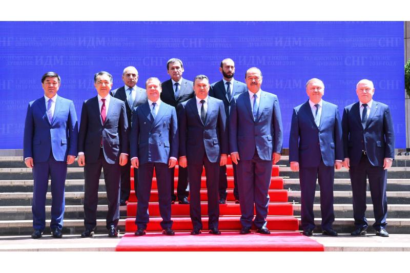 Бақытжан Сағынтаев Душанбеде ТМД үкіметтері басшылары кеңесінің отырысына қатысты