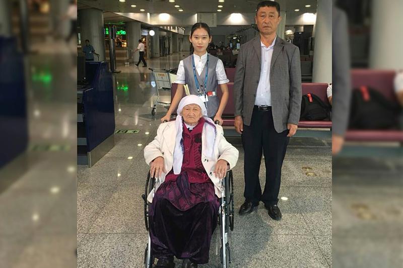 Қытайда ұсталған Райхан әже елге оралуға көмек көрсеткендерге алғысын білдірді