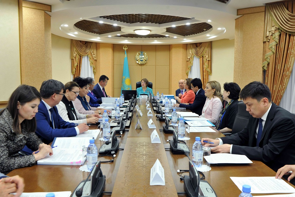 Сенат комитетінде білім беру мәселелері туралы заң жобалары қаралды