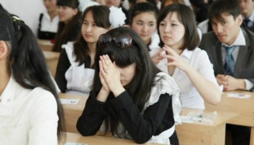 Елімізде ҰБТ-ны ағылшынша тапсырған жеті түлектің үшеуі  – Қостанайдан