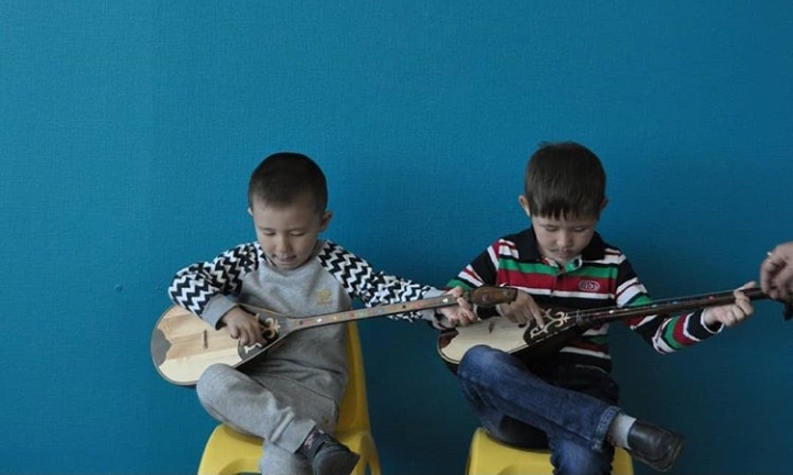 Ақтөбеде мүмкіндігі шектеулі балаларға арналған өнер мектебі  ашылды
