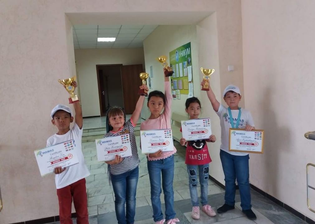 Қостанайлық бүлдіршіндер Араб әмірліктерінен жүлделі оралды