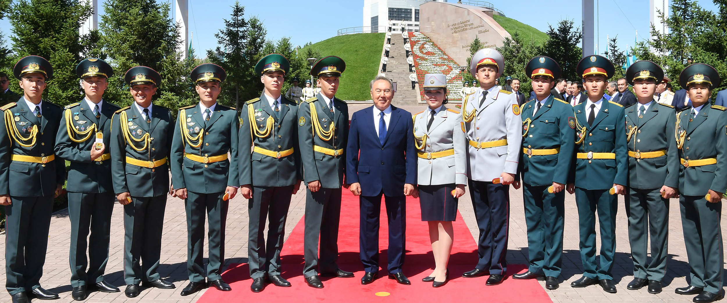 Елбасы еліміздегі ең үлкен Туды көтеру рәсі­­міне қатысты