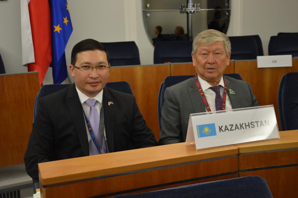 Сенатор еуропалық парламентшілерге Қазақстанның жаһандық бастамалары туралы айтты