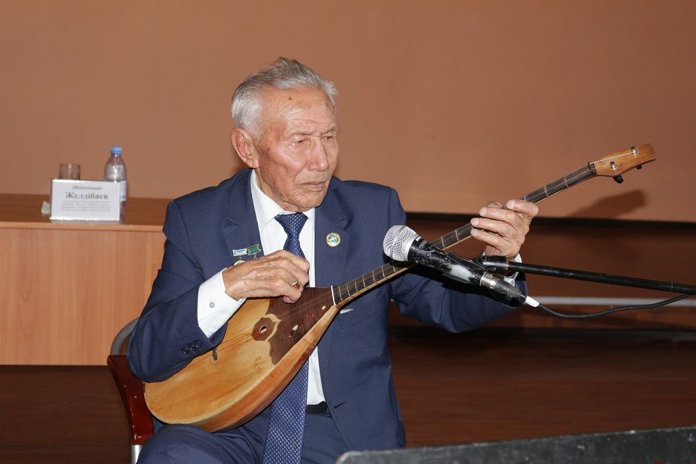 Тіл айта алмағанды күй жеткізеді