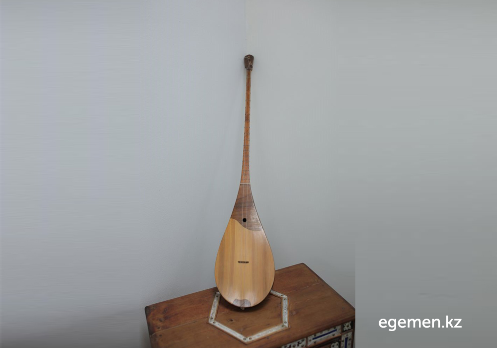 Жүз жылдық домбыра