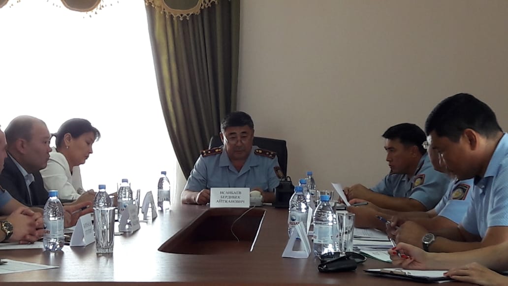 Маңғыстаулық ІІД қызметкерлері балалар қауіпсіздігін талқылады