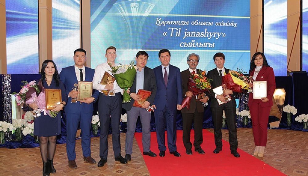 Тіл жанашырлары төрге озды