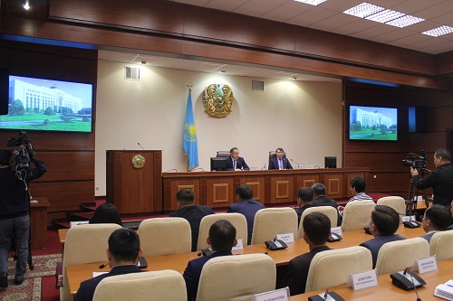 Жаңа еңбекақы жүйесі - оңтайландыру нәтижелеріне тікелей байланысты - Алик Шпекбаев 