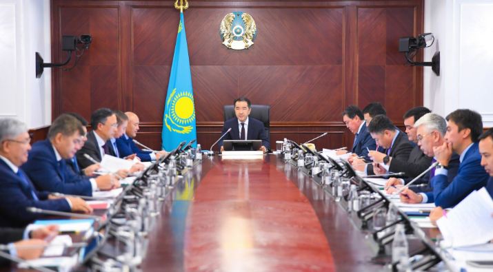 Б. Сағынтаев Инвесторларды тарту мәселелері жөніндегі Үкіметтік кеңестің отырысын өткізді