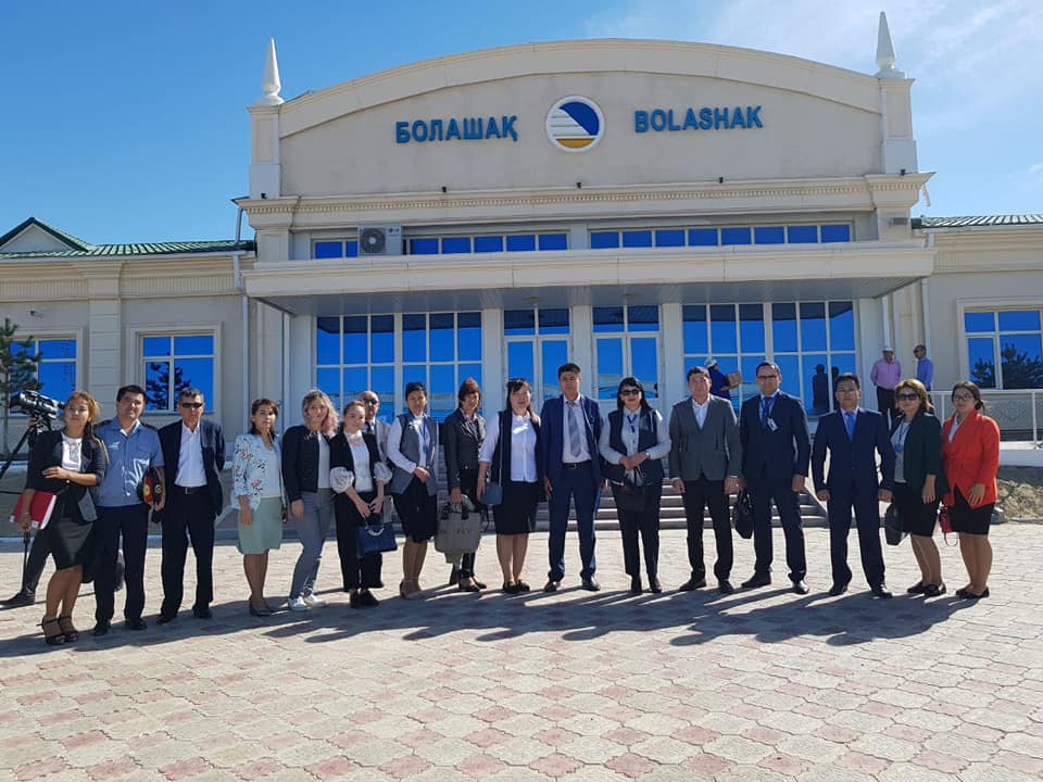 Жолаушылар мен жолсеріктерге сыбайлас жемқорлықтың зияны түсіндірілді