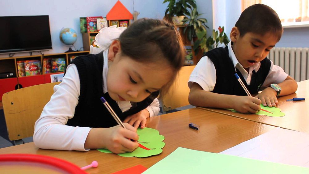 Әріп танымайтын баладан Африканы сұраған...