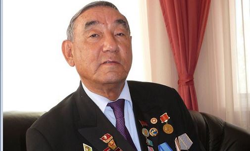 Сеніммен өткен өмір