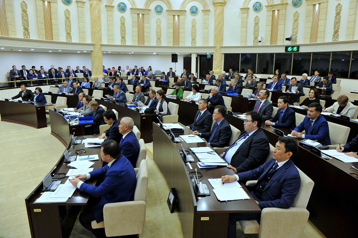 Сенатта ғылым туралы заңнама талқыланды