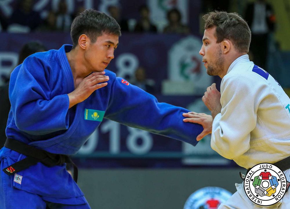 Жапондардың жұлдызы жанған дода