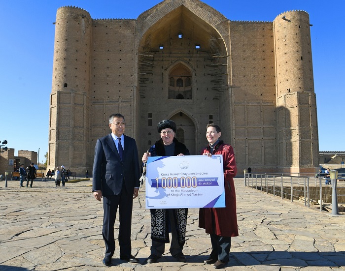 Түркістан қаласына миллионыншы турист келді