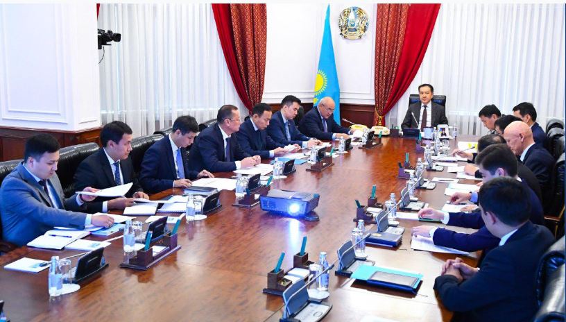 Б.Сағынтаев АӨК қолдау жүйесін жетілдіру мәселелері жөнінде кеңес өткізді