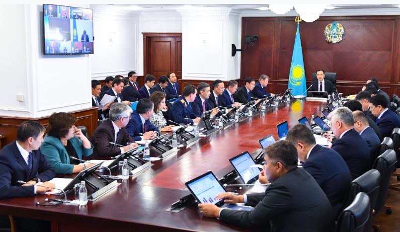 Үкіметте 10 айдағы әлеуметтік-экономикалық даму қорытындылары қаралды