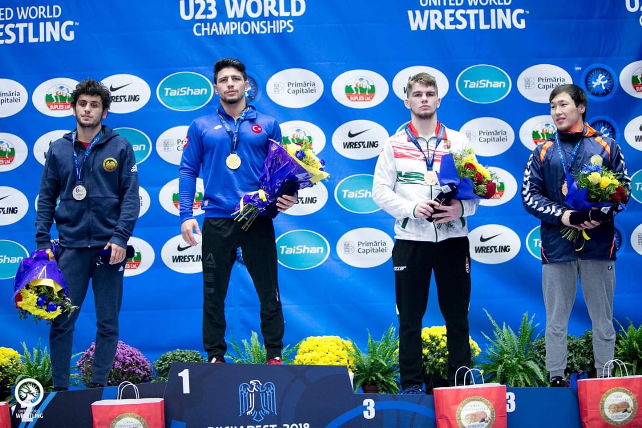 Атыраулық Қаһарман Қисметов  Әлем чемпионатының қола жүлдегері атанды