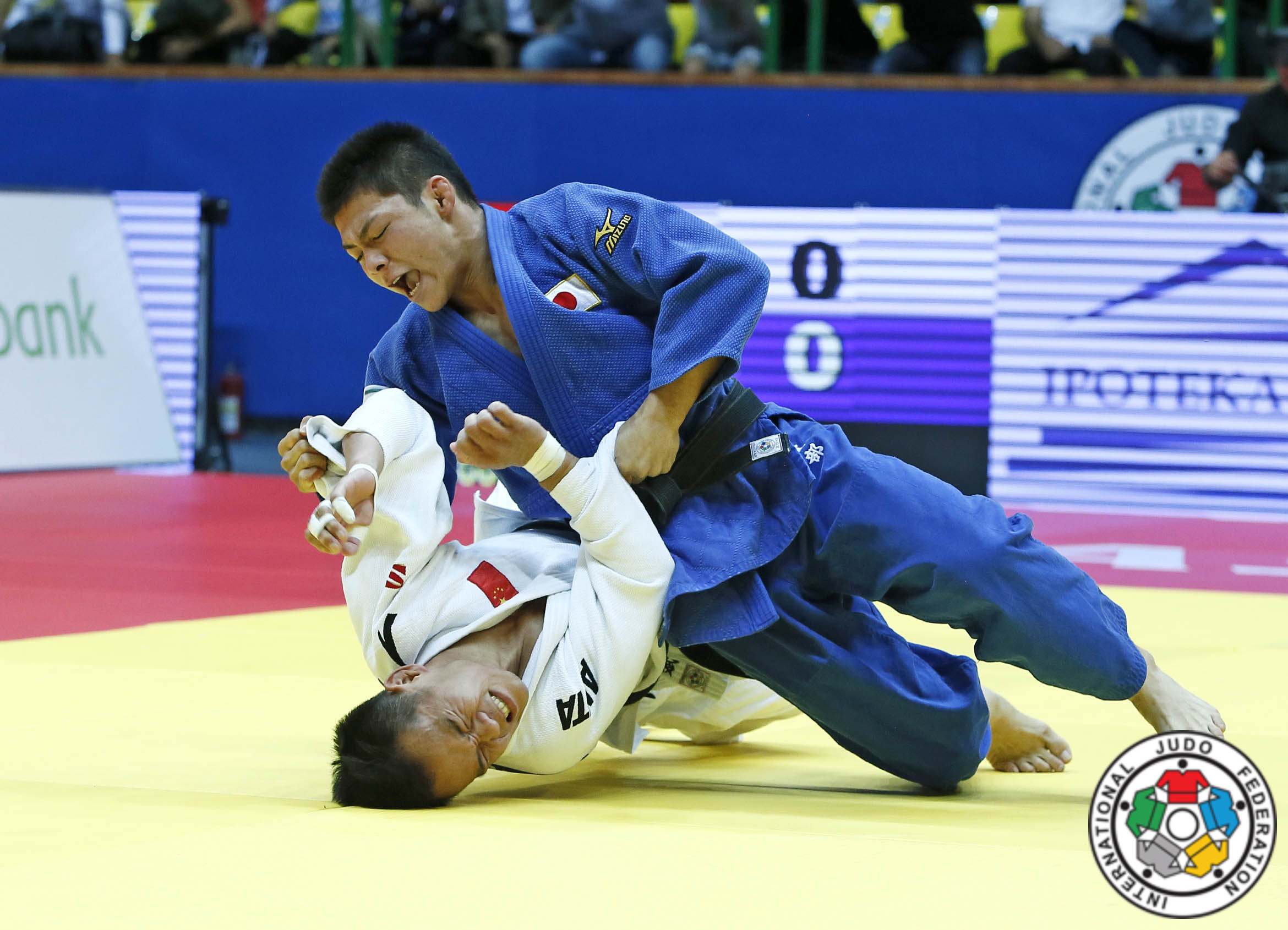 Жапония мен Грузия дзюдошылардың қарқыны күшті