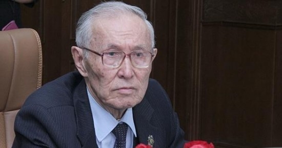 Серік Қирабаев: Төл тарихымыздың төрге озғаны