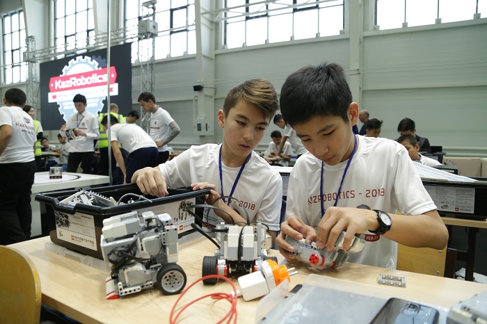 Солтүстік Қазақстанда жас роботшылардың халықаралық фестивалі өтті