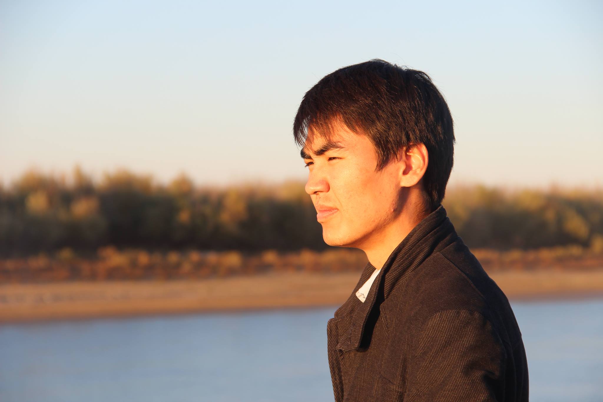 Асылан Тілеген. Саған жетіп осынау қармен бірге, бəрін айтқым келгені...