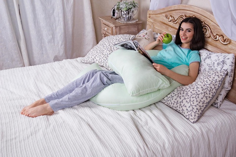 Аяғы ауыр әйелге қалай ұйықтаған дұрыс?