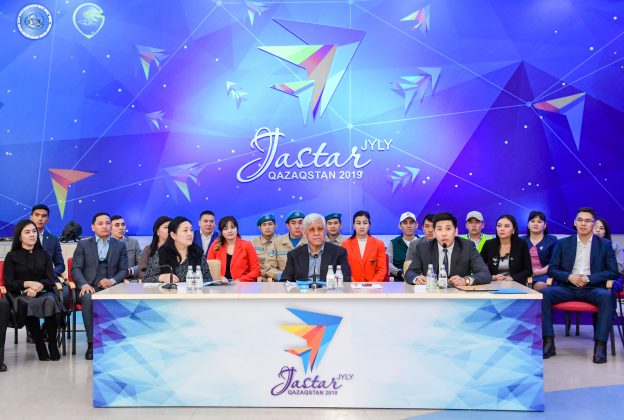 Жетісу өңірін 408218 жас мекендейді