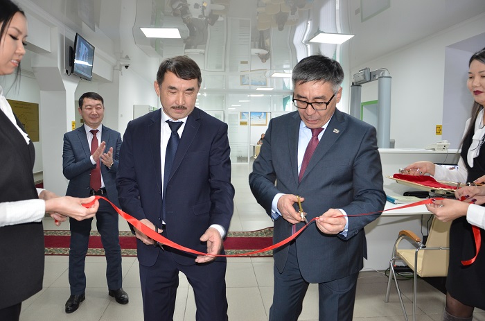 Өскеменде фронт-кеңсе ашылды