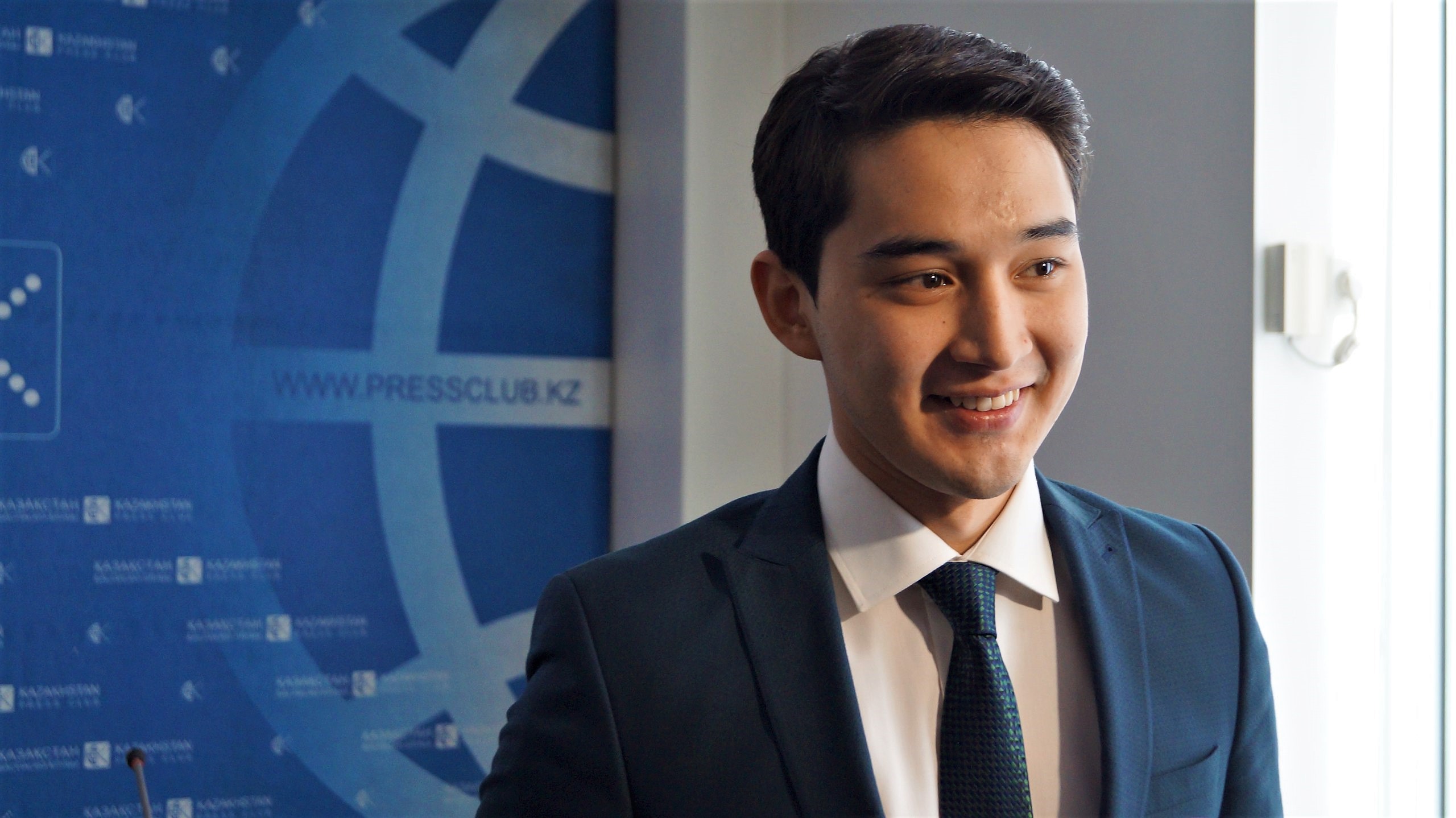 Асылхан Төлепов: Өнердегі өрендерді қолдауды сезіндік