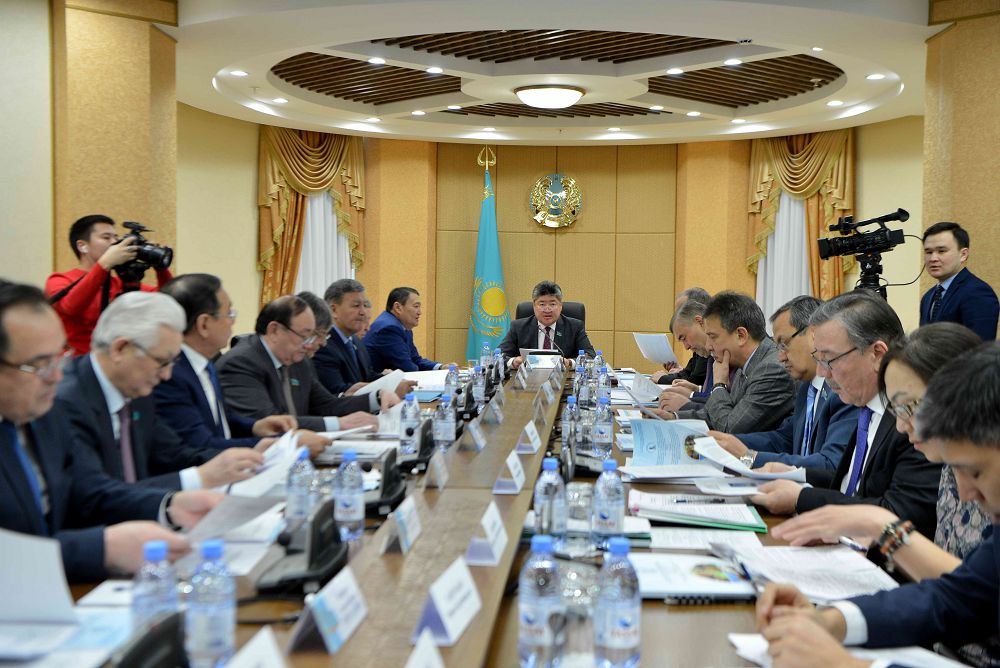 Сенатта ветеринарлық қауіпсіздік мәселелері талқыланды