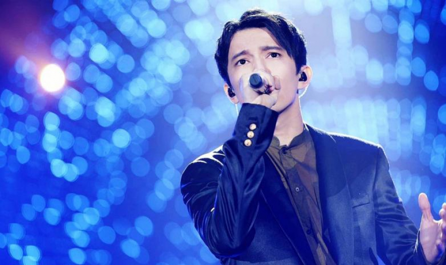 Димаш әлем жұртшылығын аузына қаратты
