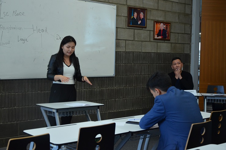 Сүлейман Демирел университетінде пікір-сайыс турнирі өтті