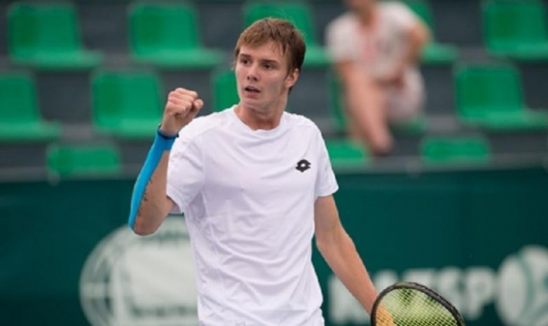 Теннис: Бублик ұтты, Диас ұтылды