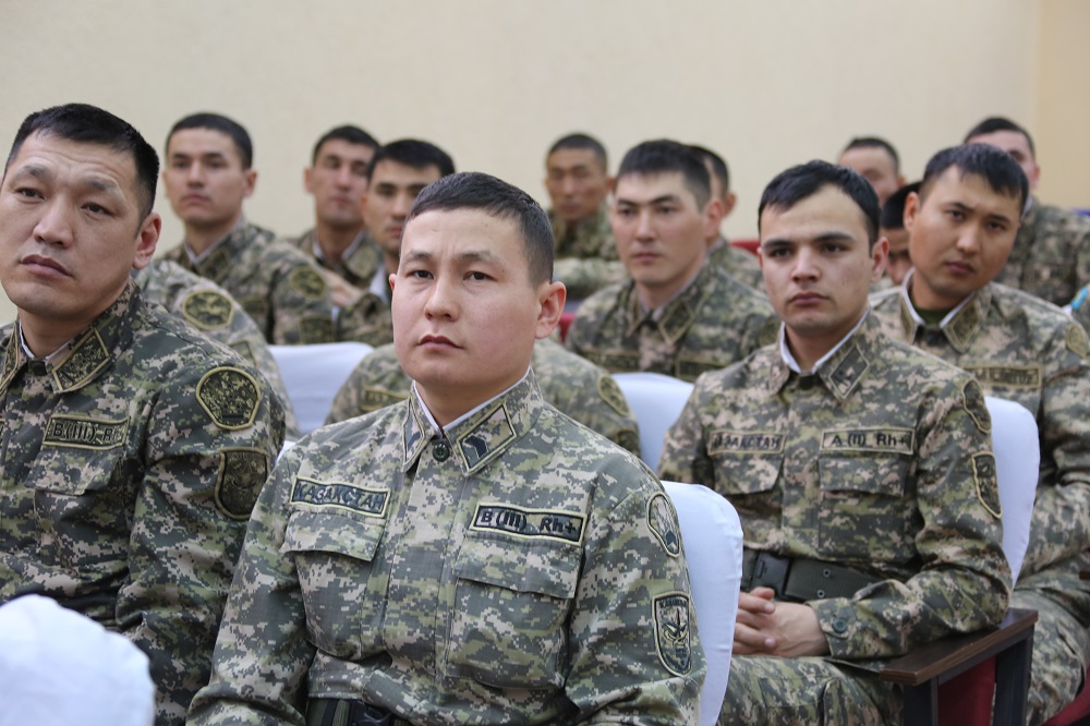 Әскери полицейлер «Айыппұлсыз жыл» акциясын жариялады