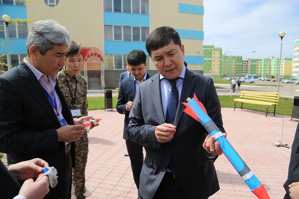 Ақтаулық зияткерлер 8 зымыран ұшырды