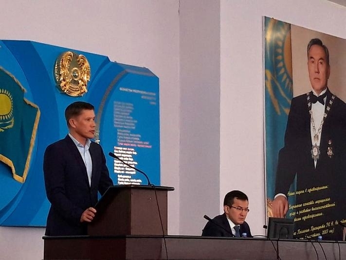 Қарағандының дәрігерлері «Nur Otan» ұсынған үміткерді қолдады