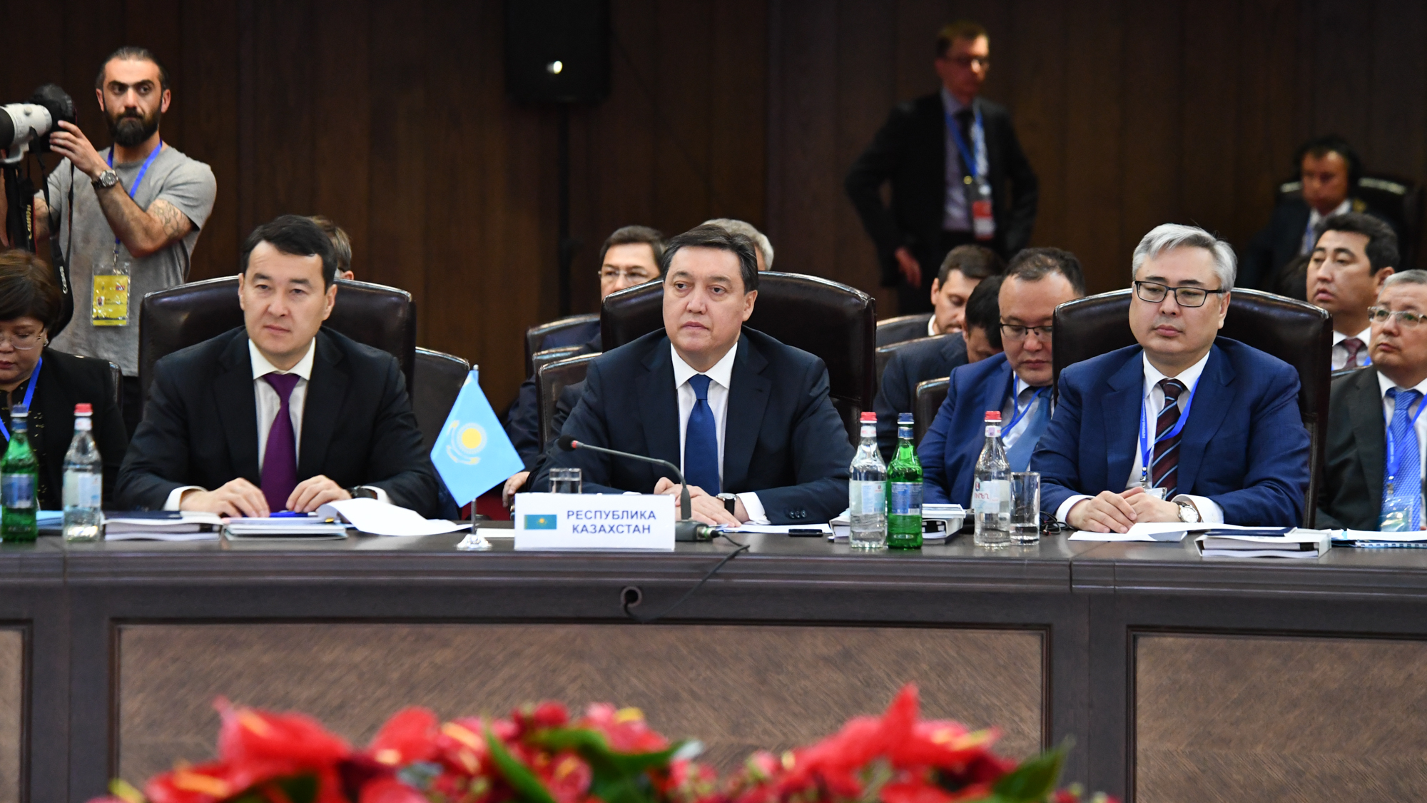 Асқар Мамин Ереванда Еуразиялық үкіметаралық кеңес отырысына қатысты