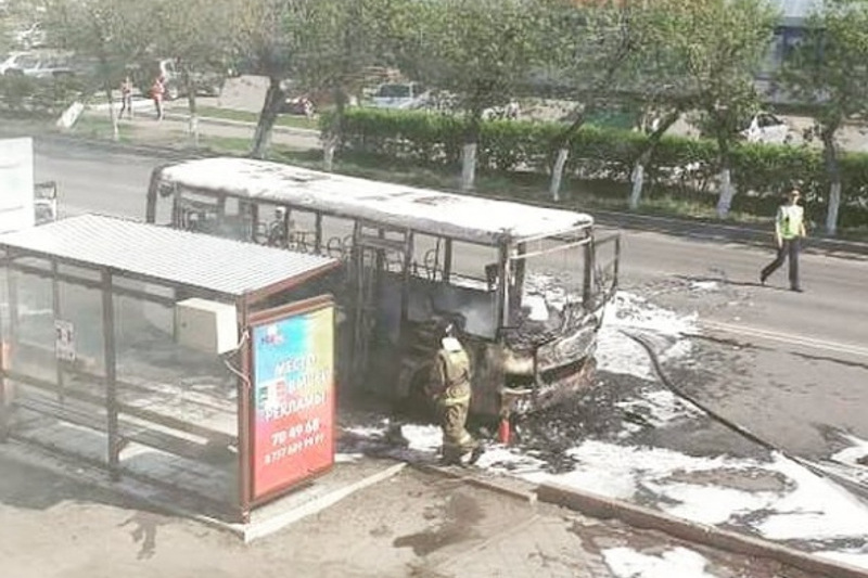 Петропавлда үш күнде екі автобус өртке оранған