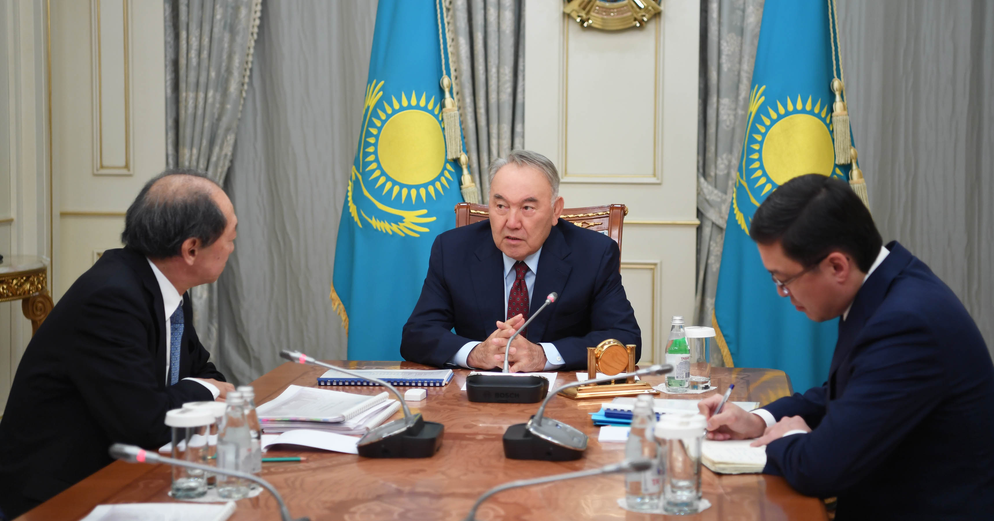 Елбасы «Назарбаев Университеті» дербес білім беру мекемесінің президенті Шигео Катсуды қабылдады