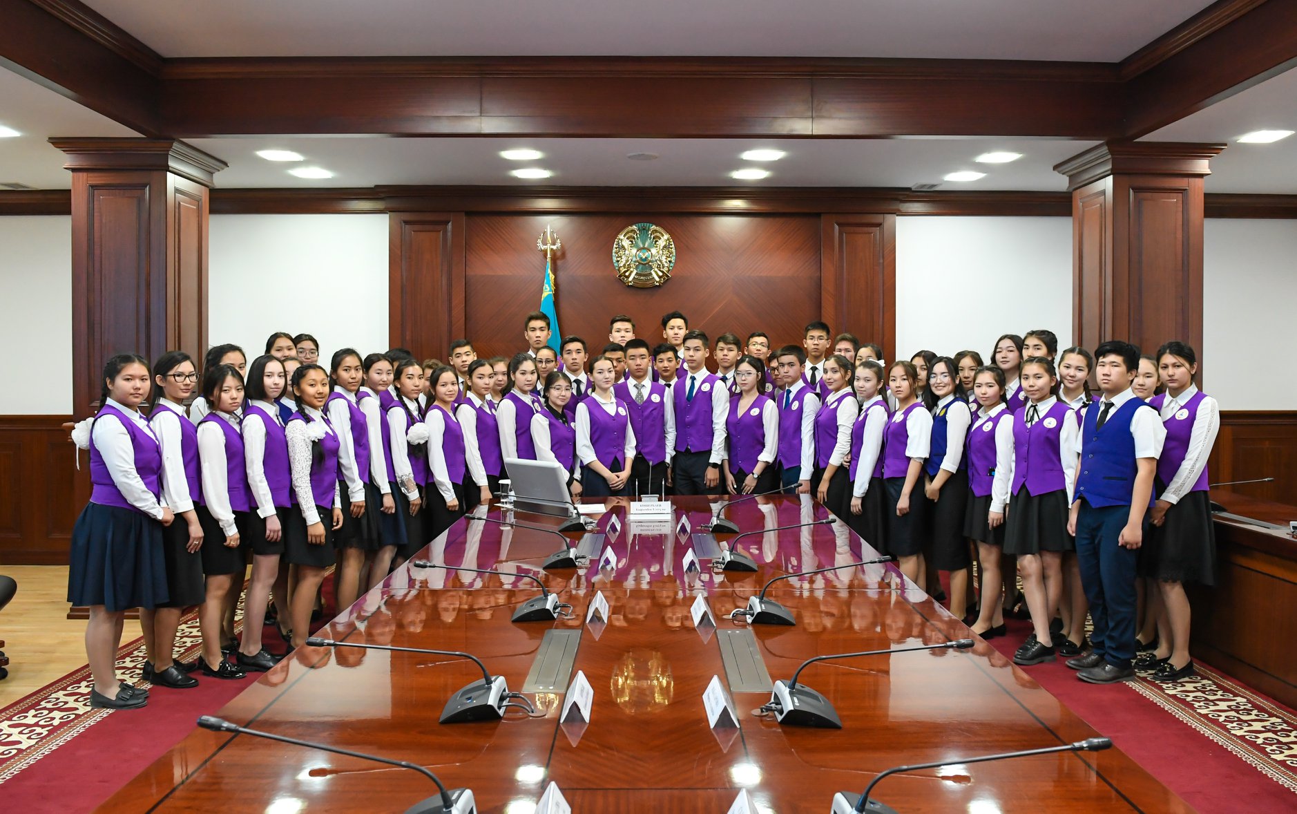 Дарынды жастарға шетелде оқуға мүмкіндік бар