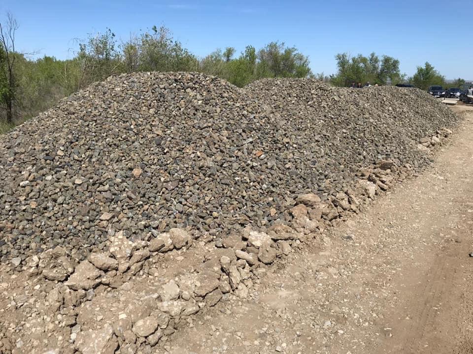 Оңдасын Оразалин  облыс орталығындағы  жолдардың  жөндеу жұмыстарын тексерді