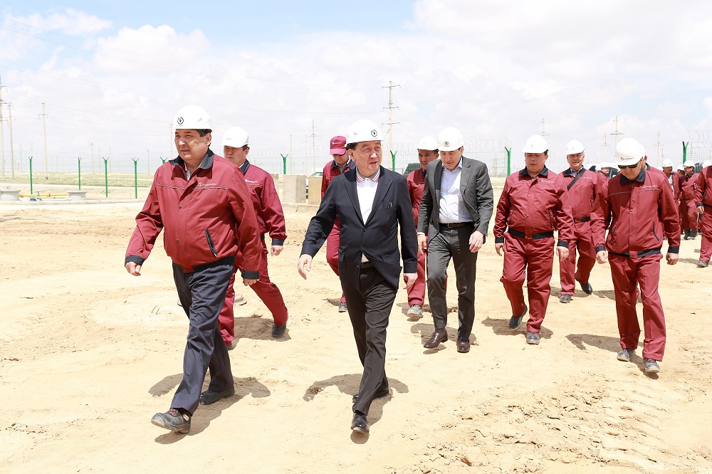 ҚМГ басшысы Маңғыстау облысындағы ұлттық компанияның кәсіпорындарын аралады