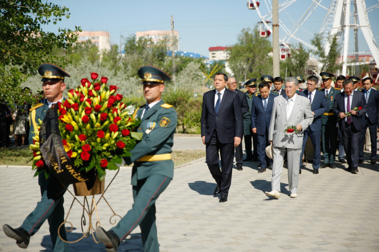 Атырау саяси қуғын-сүргін құрбандарын еске алды