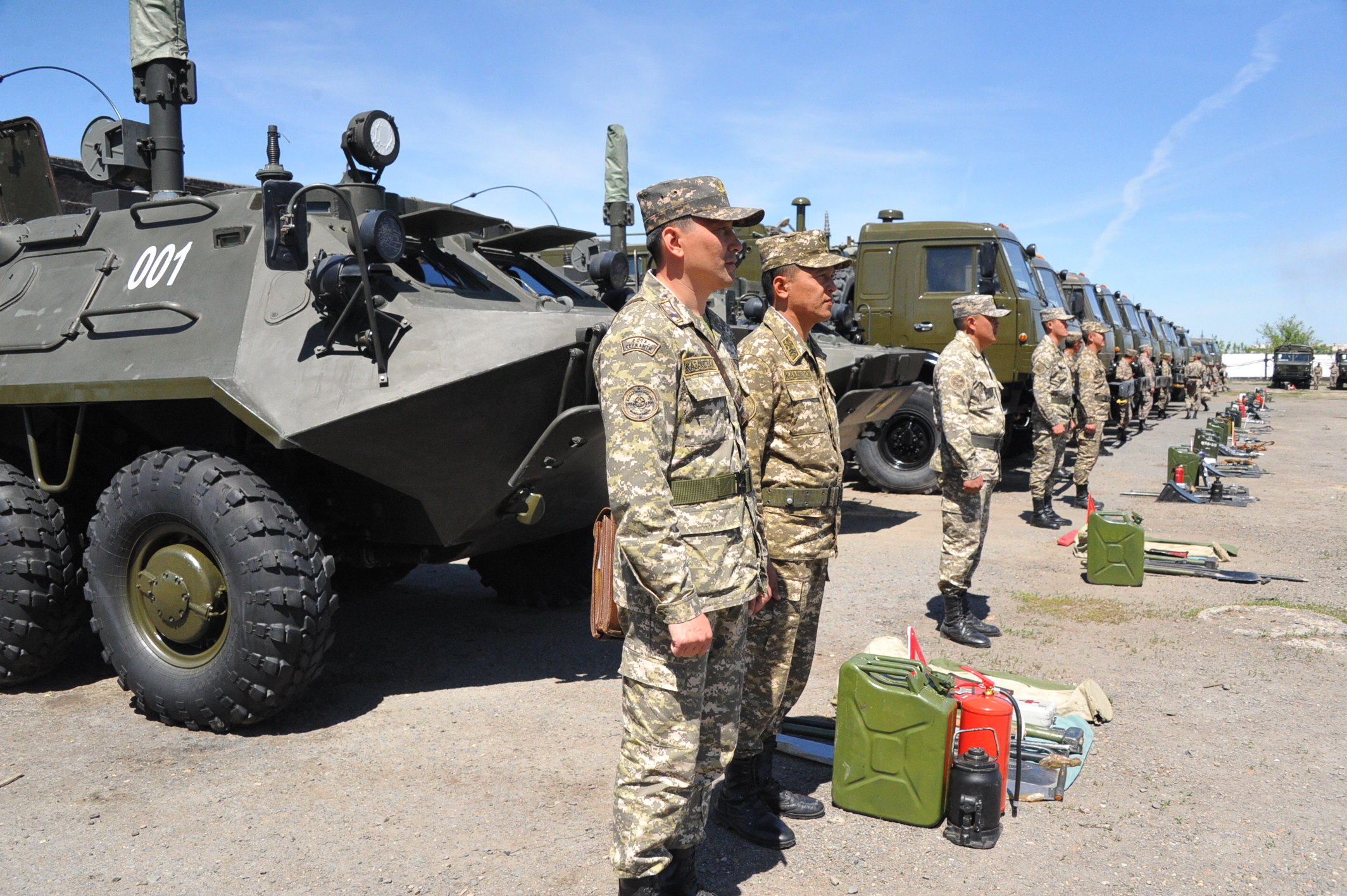 Семейде Құрлық әскерлерінің дайындығы тексерілді