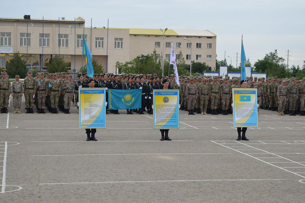 Әскери қызметшілер Мемлекеттік рәміздер күнін атап өтті