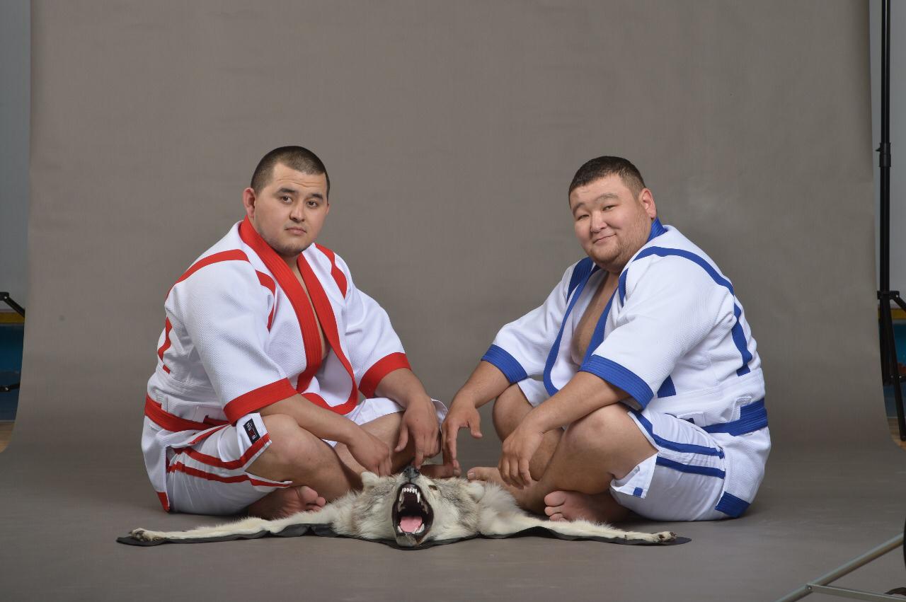 Торғай тарландары төс түйістіреді