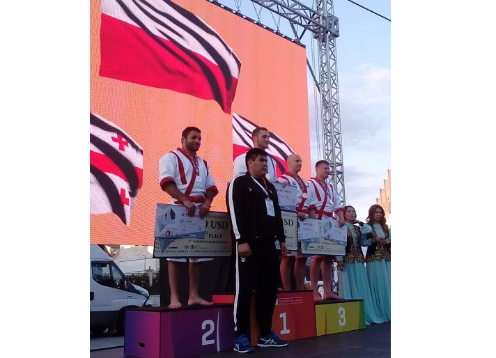 Қазақ күресінің Еуропадағы шеруі