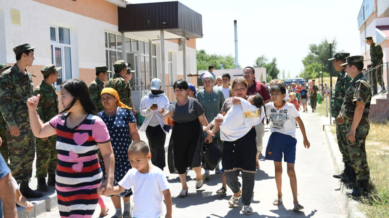 Алматы жұрты Арыс тұрғындарымен бірге